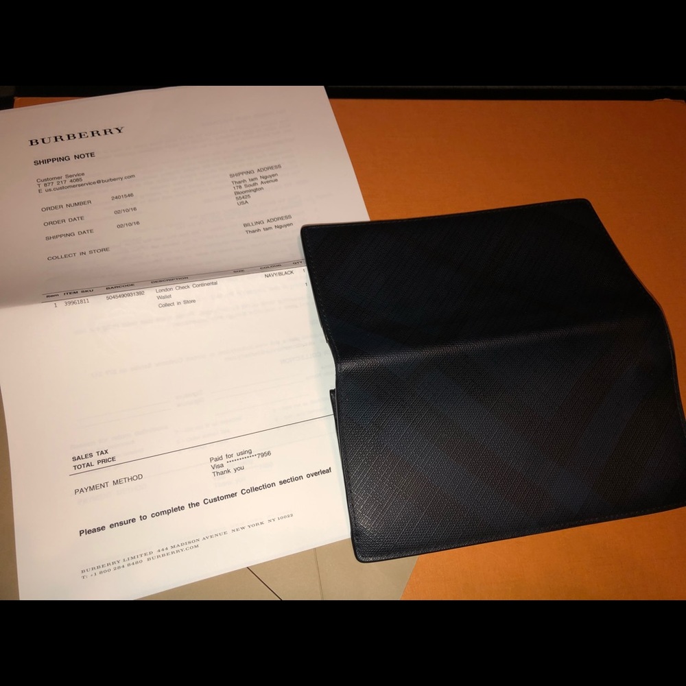 Burberry Long wallet